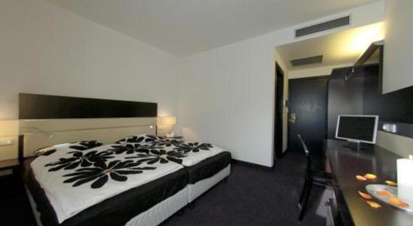 Hotel Lamosa Provaglio d'Iseo Camera foto
